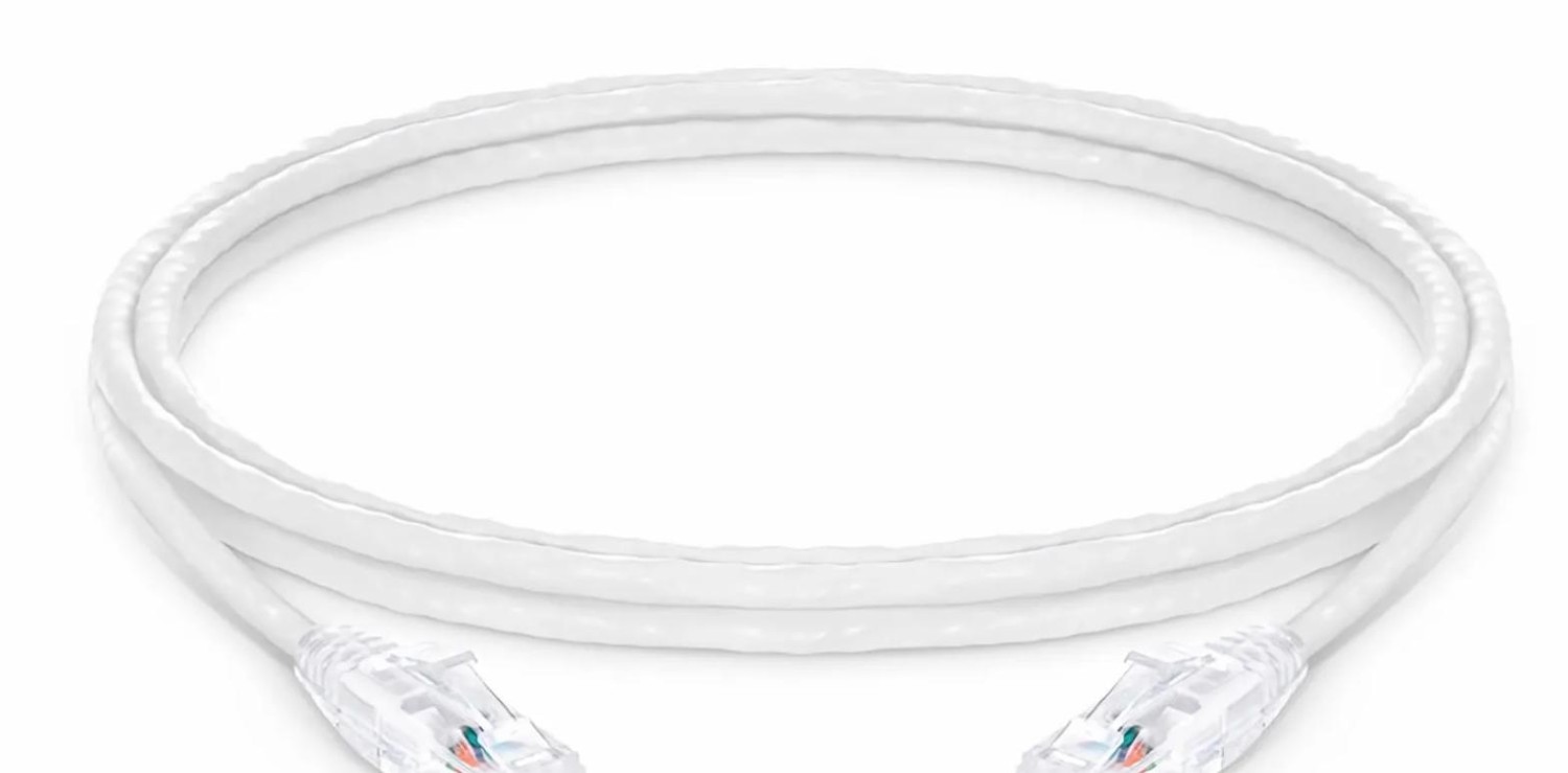FS 7ft Cat6 Snagless Unshielded Ethernet Patch Cable, White